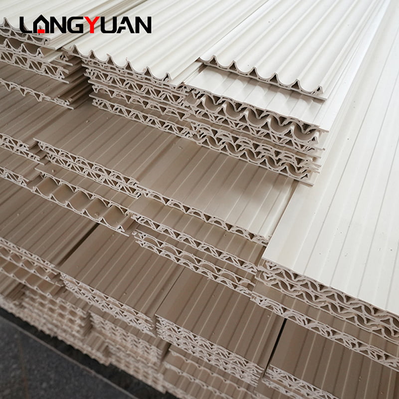 Kayu Alami Dekoratif dan Plastik Komposit Wpc Pvc Interior Cladding Papan Panel Dinding Bergalur untuk Dalam Ruangan