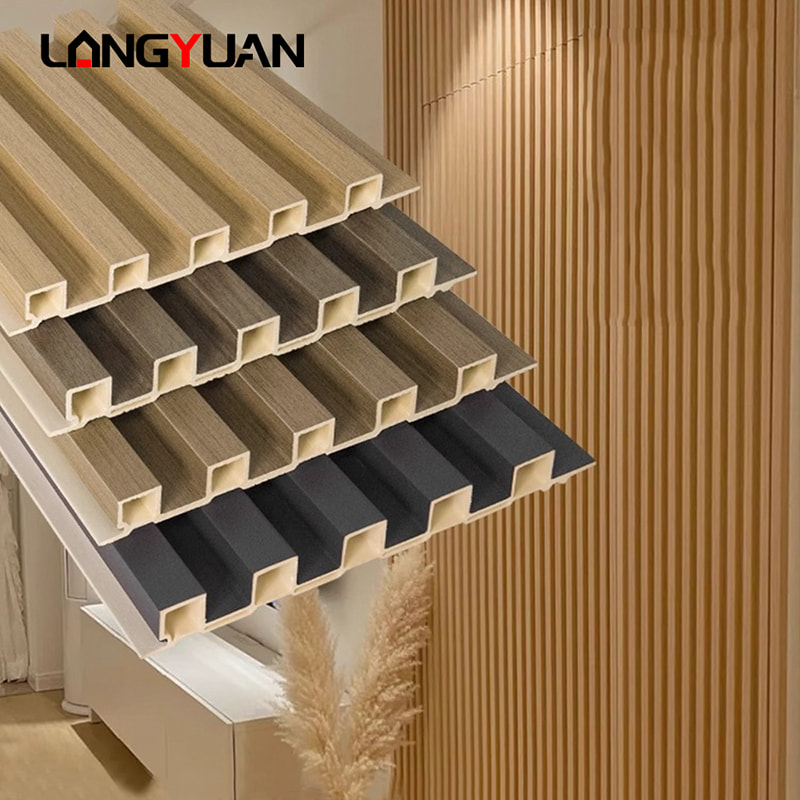 Kayu Alami Dekoratif dan Plastik Komposit Wpc Pvc Interior Cladding Papan Panel Dinding Bergalur untuk Dalam Ruangan